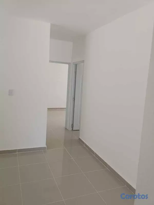 casas - Hermosa y cómoda casa en solar de 300m2, patio y t 18