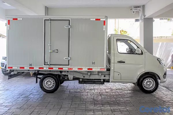 camiones y vehiculos pesados - KYC T3 Box Truck 4