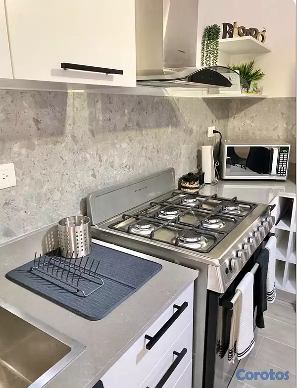 apartamentos - Céntrico Apto de 3
Habitaciones con piscina 3