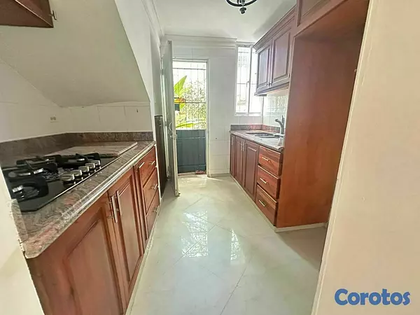 casas - Venta de casa familiar de 3 habitaciones  7