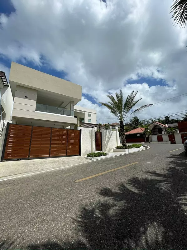 casas - Hermosa Vivienda Disponible en La Zurza  2