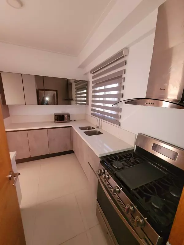 apartamentos - Se alquila apartamento en Naco con Linea blanca 7