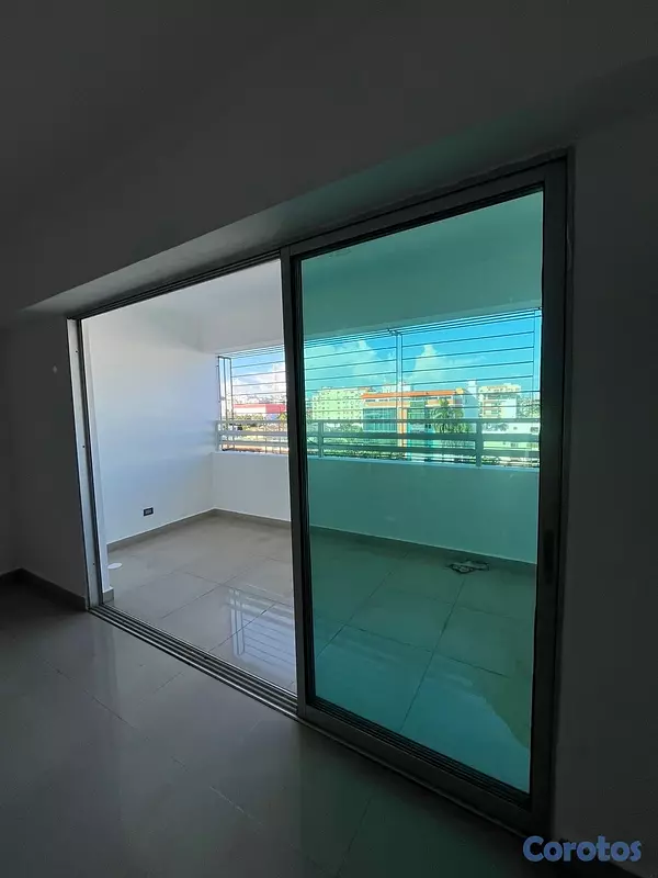 apartamentos - Amplio Apartamento en Alquiler – Bella Vista. 6to nivel. 2