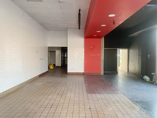 oficinas y locales comerciales - Local de oportunidad amplió 7