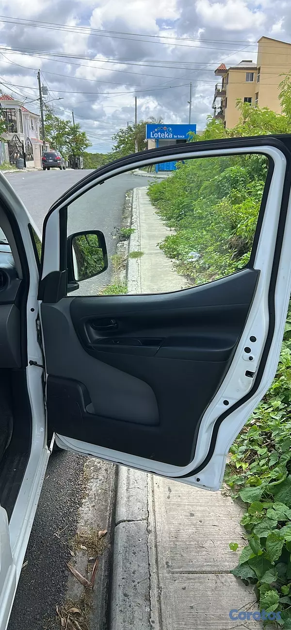 otros vehiculos - chevrolet city express 2017 10