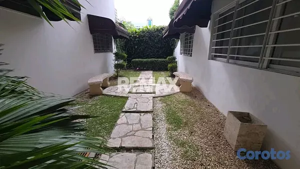 apartamentos - Apartamento en venta en Alma Rosa I, 3H, 2B, 2P 6