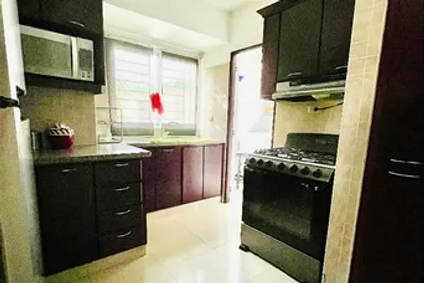 apartamentos - Alquilo apartamento amueblado en Los Restauradores 10