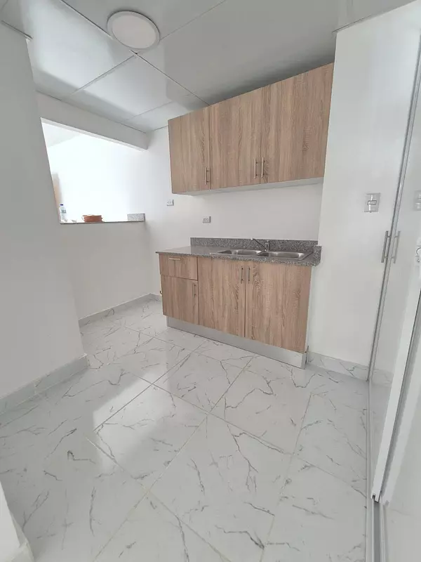 apartamentos - Apartamento 2do Nivel con Facil Accesibilidad 3