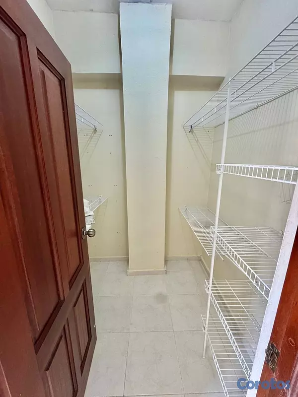 apartamentos - Apartamento en Alquiler Evaristo Morales  7
