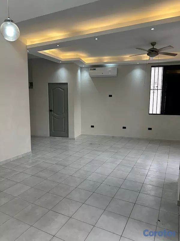 casas - Alquilo Casa en Urbanización Fernández / Julieta M 6