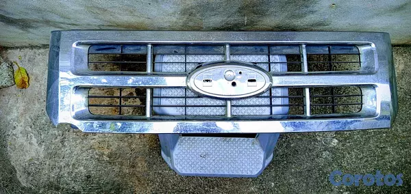 accesorios para vehiculos - Parrilla Original Bumper Delantero Ford Escape 200 3