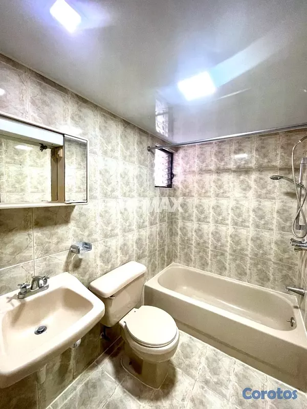 apartamentos - Apartamento en Alquiler en Evaristo Morales 4