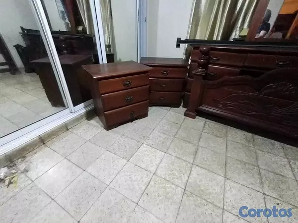 muebles y colchones - De oportunidad juego de cuarto en Caoba Centenaria 9