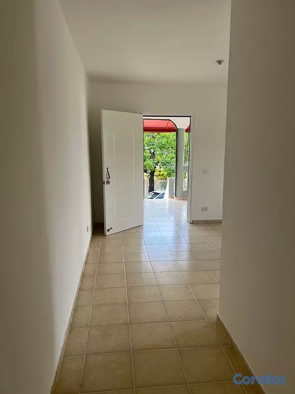 apartamentos - Se alquila apartamento en zona residencia y tranquila, Urb. Máximo Gómez, SDN 7