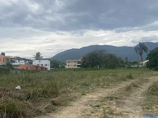 solares y terrenos - terreno en el malecón de puerto plata  2