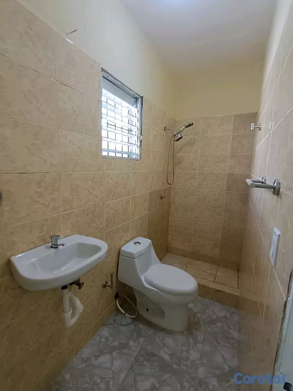 casas - Se vende hermosa casa , en higuey -- Verón - bávaro  11