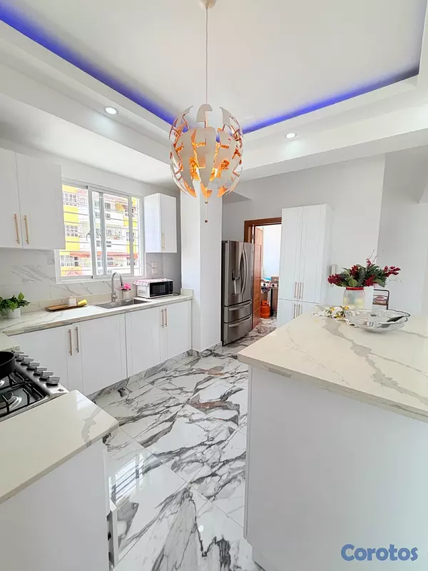 apartamentos - venta de apartamento 2do piso con 260mts y piscina en autopista de san isidro  15