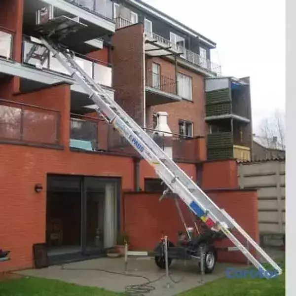 equipos profesionales - Elevador hidráulico de mudanzas 2