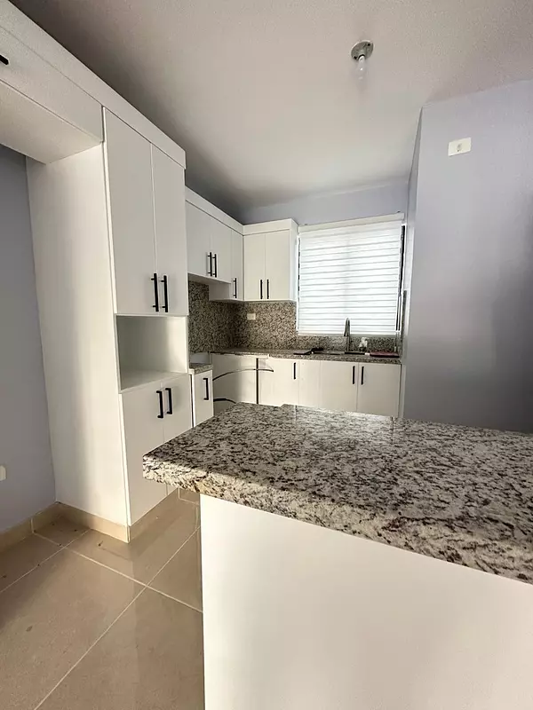 apartamentos - Se Vende Apartamento de Oportunidad proximo a PUCMM 8