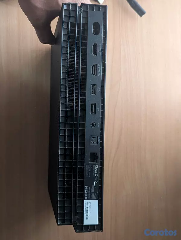 consolas y videojuegos - Xbox one x  4