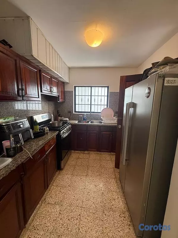 casas - Casa de 3 habitaciones 2 baños en venta en Colinas 7