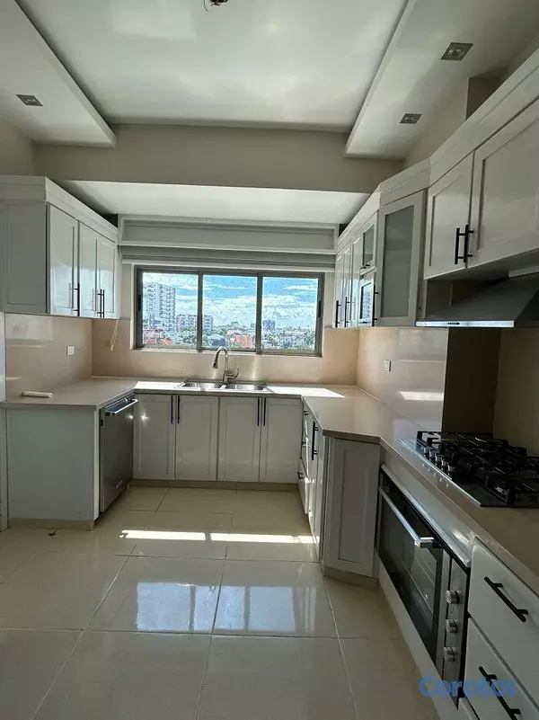 apartamentos - Alquiler de apartamento en Evaristo Morales 5