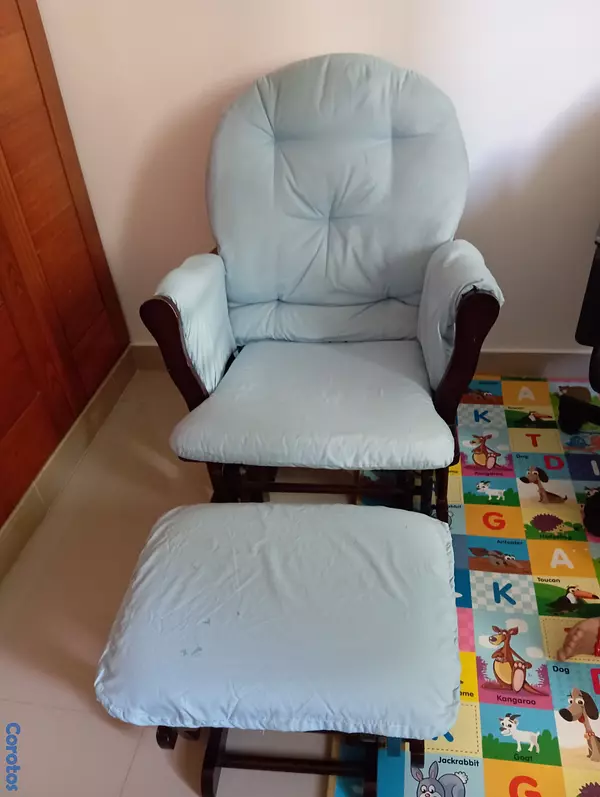 muebles - Mecedora de lactancia y Bebe 2