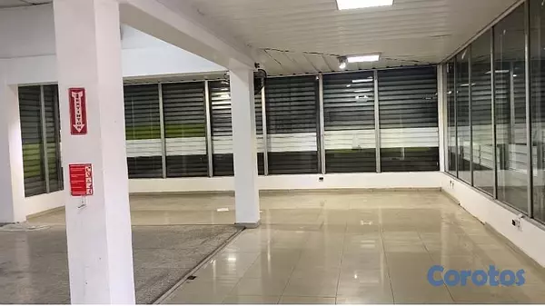 oficinas y locales comerciales - LOCAL COMERCIAL  2