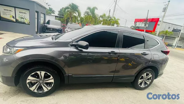 jeepetas y camionetas - Vendo Honda CR-V modelo LX, 2021 4x4, 51457 millas 3