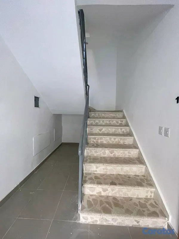 apartamentos -  Nuevo! 4to Nivel con Terraza en Alma rosa 1ra
Excelente ubicación  4