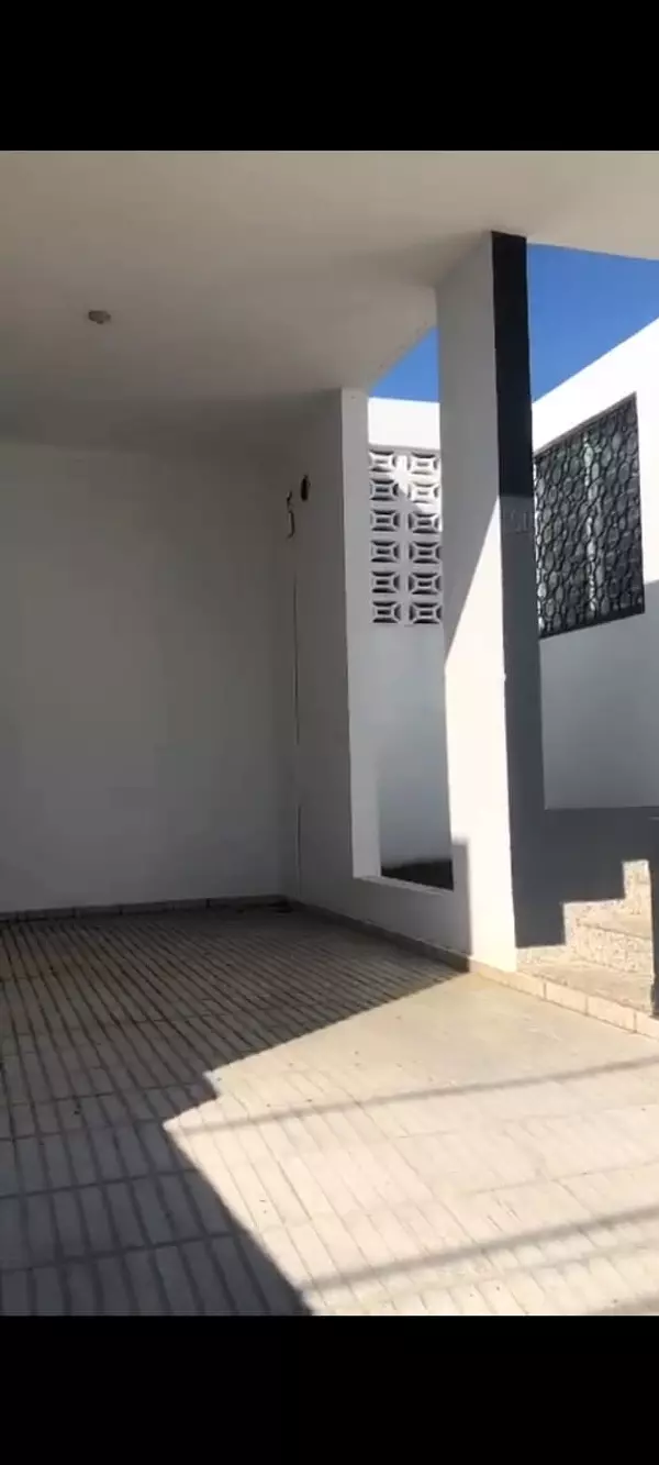 casas - Vendo casa en Avenida Independencia  9