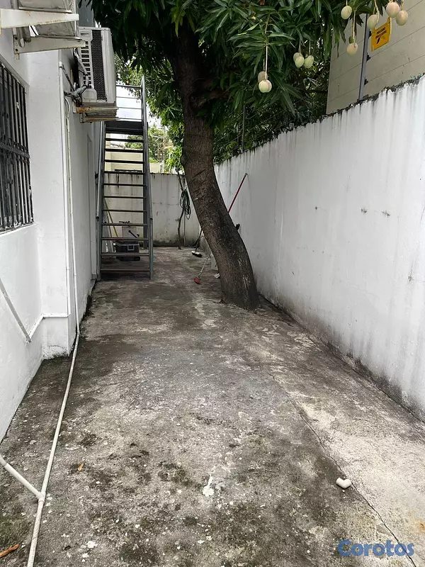 casas - Se vende de oportunidad Casa en Av. Independencia 8
