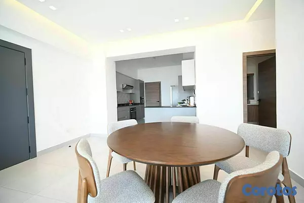 apartamentos - En alquiler apartamento Amueblado con vista al mar 10