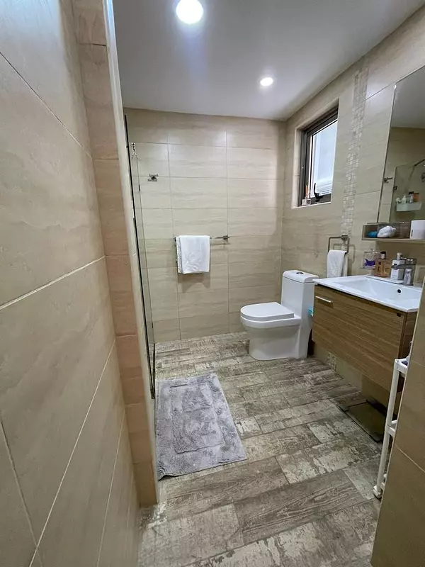 apartamentos - Se vende apartamento en Naco 9
