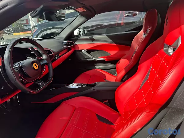 carros - Ferrari 296 GTS Spyder 2024 $485,000 8