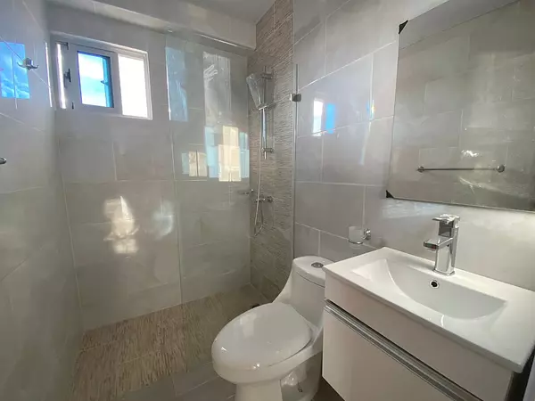 apartamentos - Vendo apartamento en la Independencia

 10