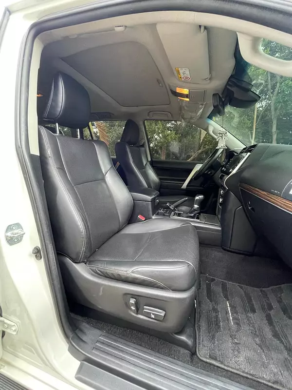 jeepetas y camionetas - Toyota land cruicer prado vxl 2023 3