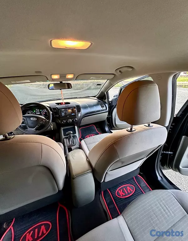 carros - Kia Forte LX 2014 Automático Cámara Reversa| CarPlay 10
