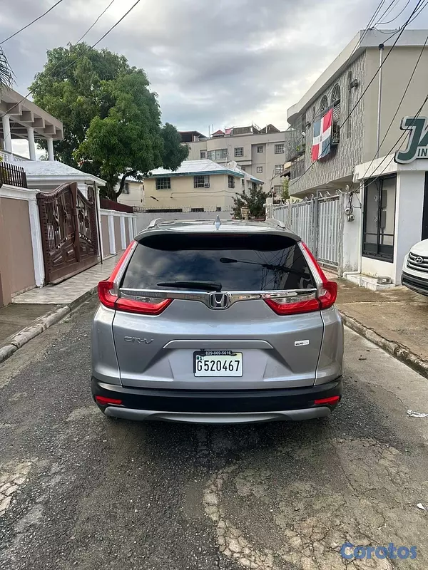 jeepetas y camionetas - Se vende, CRV -EX año 2018.
RD$1.330.000 8