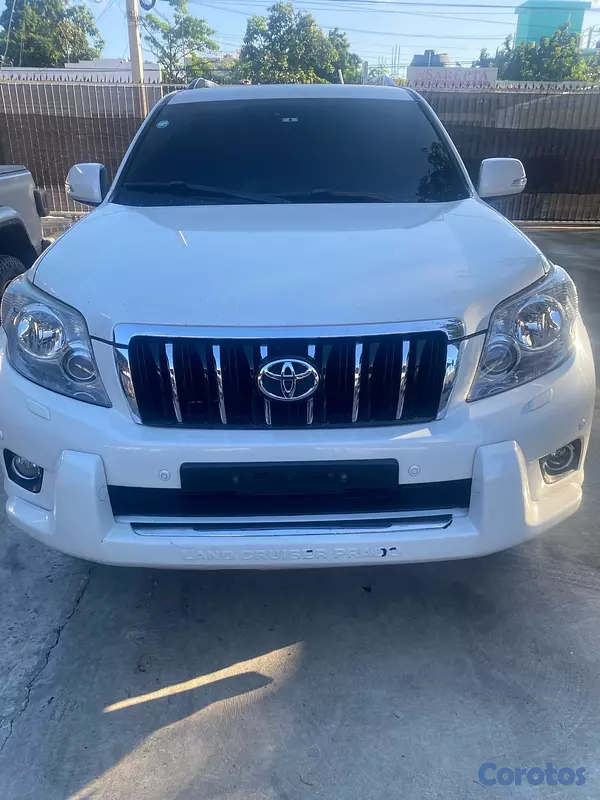 jeepetas y camionetas - prado Toyota VX2013
en buen estado 2