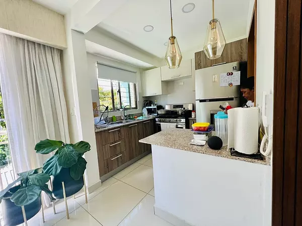apartamentos - Se vende apartamento en Evaristo Morales 6