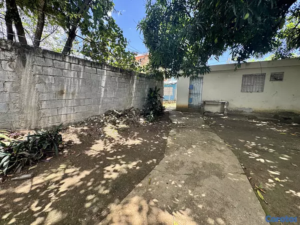 otros inmuebles - venta de Solar en venta con 7 casas en San Isidro Carretera Mella Santo Domingo  3