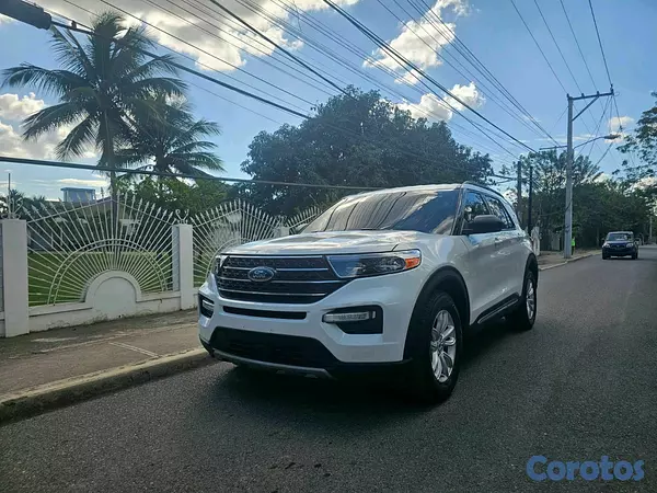 jeepetas y camionetas - Ford Explorer xlt 2023 10