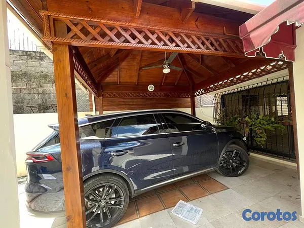 casas - Casa en venta en El Claret Santo Domingo 16