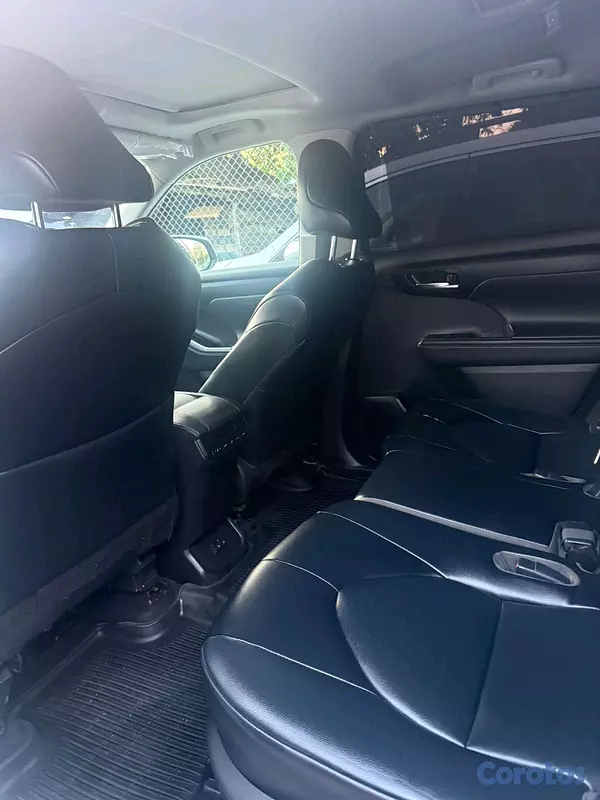jeepetas y camionetas - Toyota higlander xle 2022 clean carfax  6