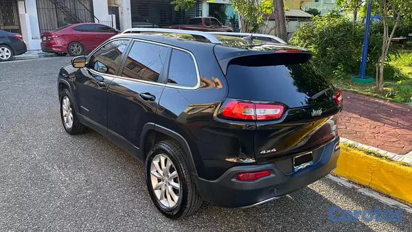 jeepetas y camionetas - JEEP CHEROKEE LIMITED 4X4 2016 *COMO NUEVA* 7