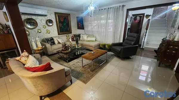 casas - Casa En Los Restauradores En Venta, santo domingo 3