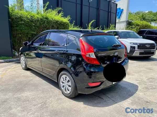 carros - HYUNDAI ACCENT 2016 9