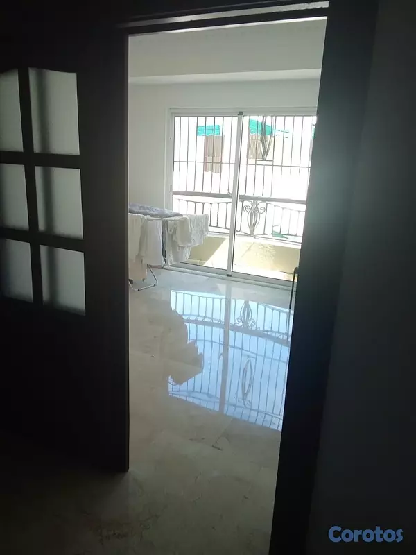 apartamentos - OPORTUNIDAD EN BELLA VISTA – APARTAMENTO DE 300 m²  3