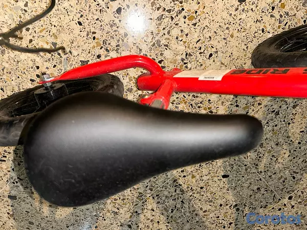 juguetes - Vendo bicicleta de equilibrio para niños pequeños  3